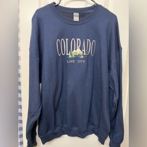 NWOT GILDAN Embroidered Lake City Colorado Navy Sweatshirt